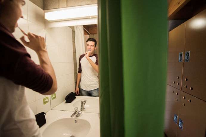 Imagen de los interiores del Hostel Li&egrave;ge Youth. Foto 16