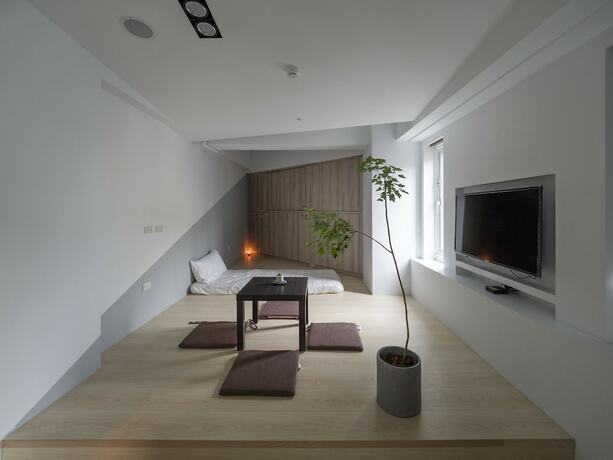 Imagen de la habitación del Hostel Light Inn -. Foto 28