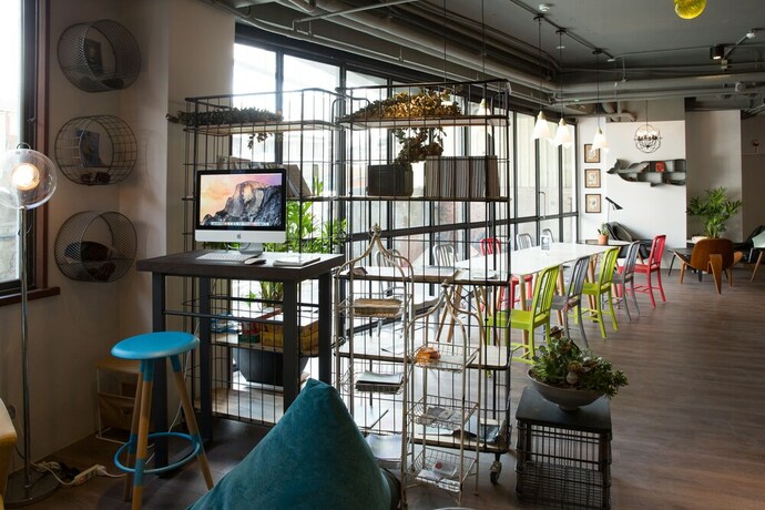 Imagen de los interiores del Hostel Light, Tainan. Foto 29