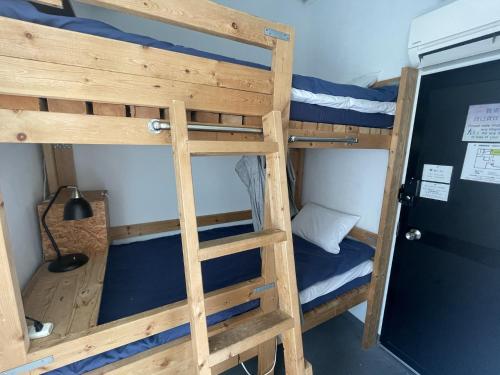 Imagen de la habitación del Hostel Little Japan. Foto 10