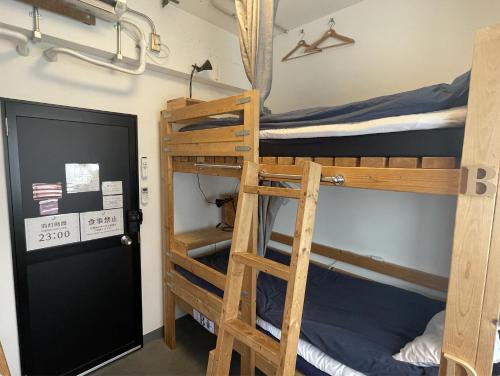 Imagen de la habitación del Hostel Little Japan. Foto 13