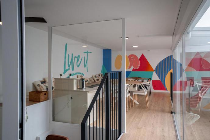 Imagen de los interiores del Hostel Live it Malaga. Foto 7