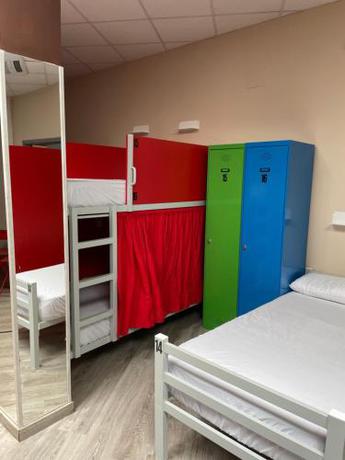 Imagen de la habitación del Hostel Llanes. Foto 14