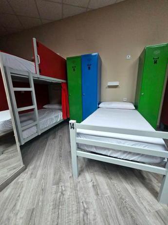 Imagen de la habitación del Hostel Llanes. Foto 15