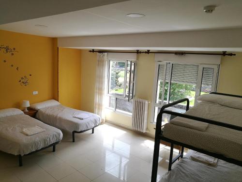 Imagen de la habitación del Hostel Llanes International. Foto 3