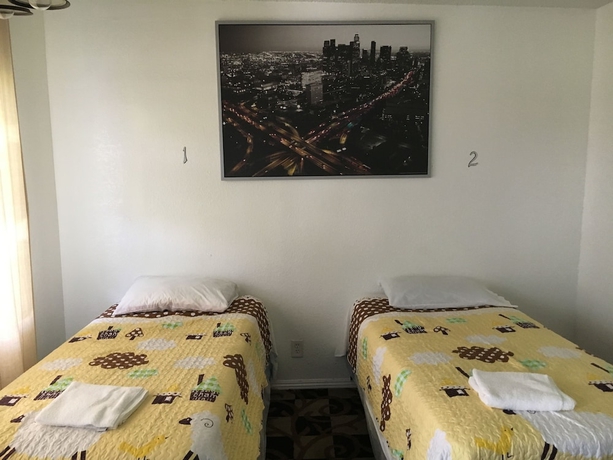 Imagen de la habitación del Hostel Los Angeles Backpackers Paradise. Foto 12