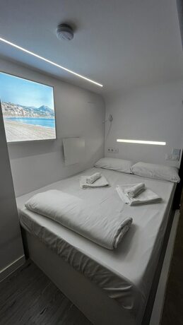 Imagen de la habitación del Hostel MPods M&aacute;laga. Foto 18