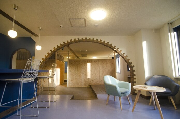 Imagen de los interiores del Hostel Magic Bus Otaru. Foto 14