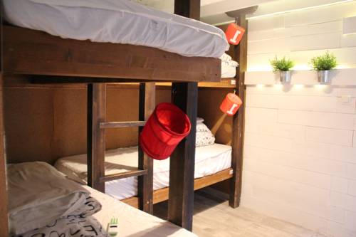 Imagen de la habitación del Hostel Makuto Guesthouse Backpackers. Foto 7