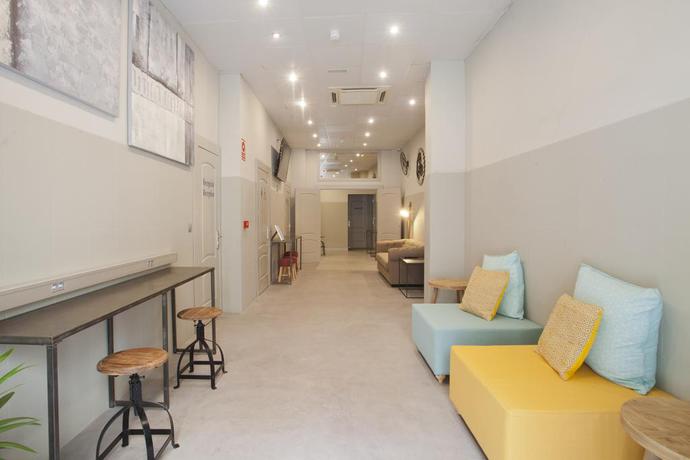 Imagen de los interiores del Hostel Malaga Stop AB. Foto 7