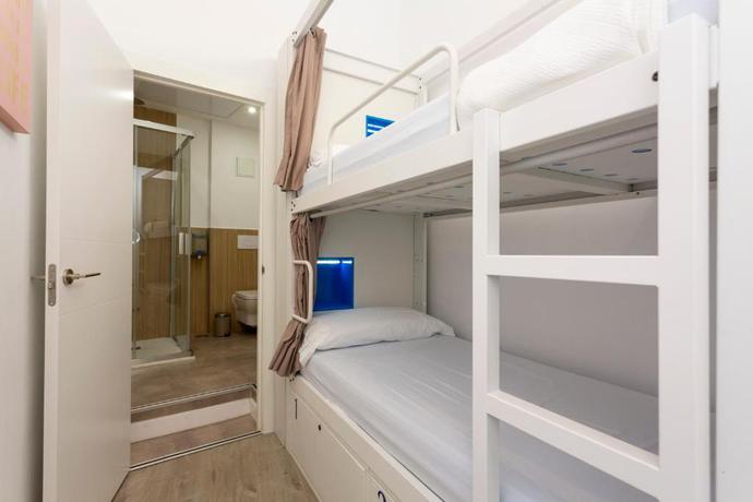 Imagen de la habitación del Hostel Malaga Stop AB. Foto 5