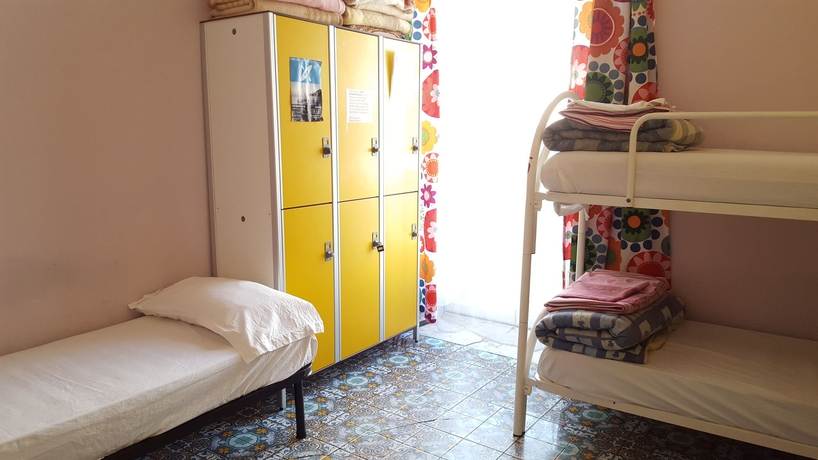 Imagen de la habitación del Hostel Mancini Naples. Foto 7