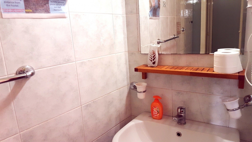 Imagen de la habitación del Hostel Mancini Naples. Foto 9