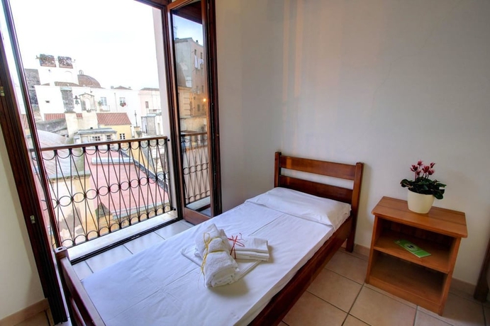 Imagen de la habitación del Hostel Marina, CAGLIARI. Foto 3