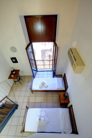 Imagen de la habitación del Hostel Marina, CAGLIARI. Foto 17