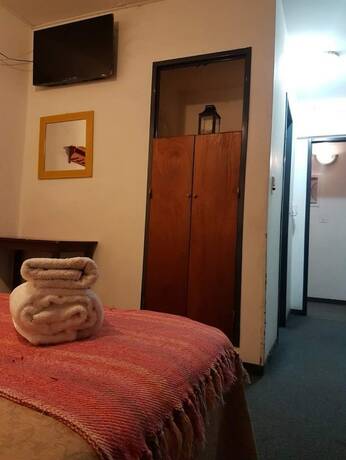 Imagen de la habitación del Hostel Mediterranea Cordoba. Foto 17