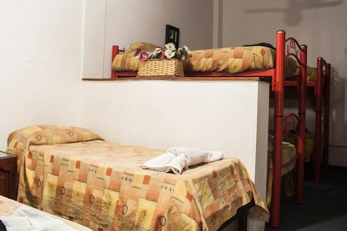 Imagen de la habitación del Hostel Mediterranea Cordoba. Foto 27