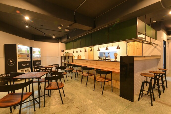 Imagen del bar/restaurante del Hostel Meetingmates Hostel. Foto 12