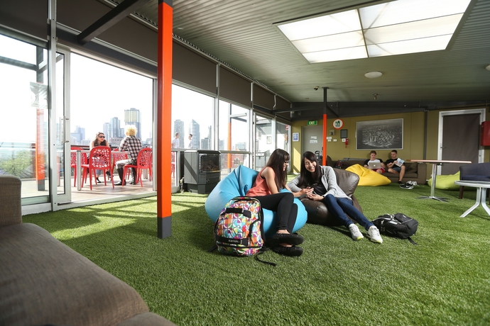 Imagen de los interiores del Hostel Melbourne Metro Yha -. Foto 15