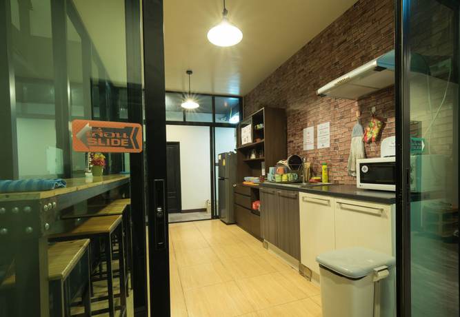 Imagen de los exteriores del Hostel Mercy. Foto 16