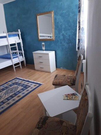 Imagen de la habitación del Hostel Miran Mostar. Foto 17