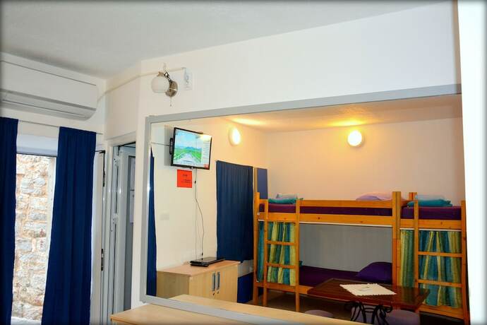 Imagen general del Hostel Montenegro Backpackers Home Budva. Foto 3