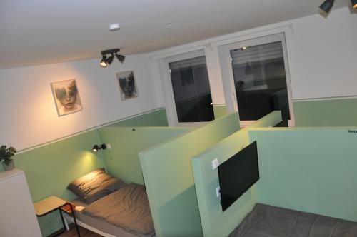 Imagen de la habitación del Hostel Monteurzimmer KarMa. Foto 2