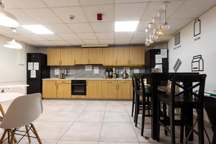 Imagen de los interiores del Hostel Moon Gdańsk. Foto 14