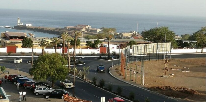 Imagen de los exteriores del Hostel Morabeza Kriol. Foto 17