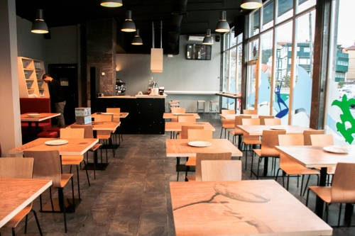 Imagen general del Hostel Mundaka Y Sports Cafe. Foto 5