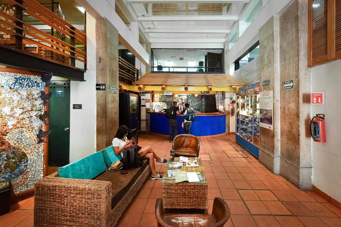 Imagen de los interiores del Hostel Mundo Joven Catedral. Foto 9