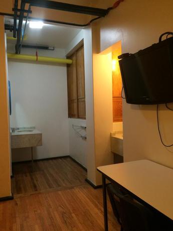 Imagen de la habitación del Hostel Mundo Joven Catedral. Foto 5