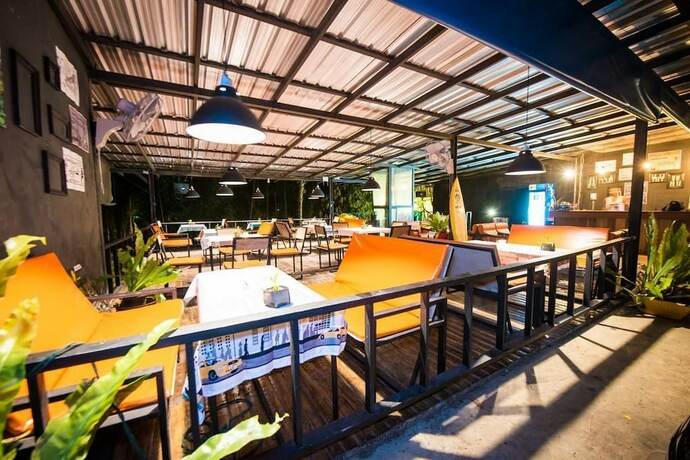 Imagen del bar/restaurante del Hostel My, Koh Chang. Foto 21