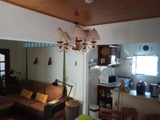 Imagen de los interiores del Hostel Nature, Zambujeira do Mar. Foto 6