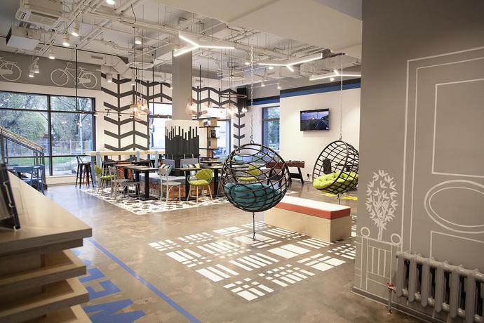 Imagen de los interiores del Hostel Netizen. Foto 6