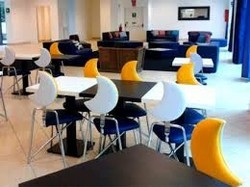 Imagen del bar/restaurante del Hostel New Moon Resort And. Foto 2