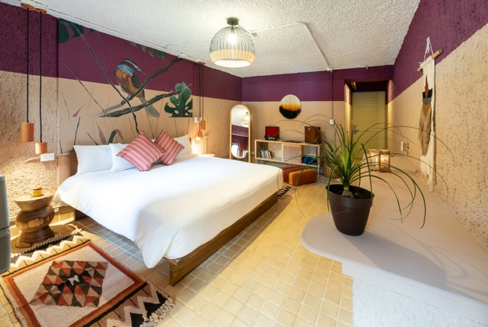 Imagen de la habitación del Hostel N&iacute;lu Cancun Zona Hotelera by Selina. Foto 14