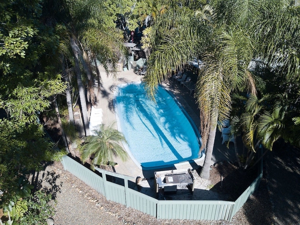 Imagen de la piscina del Hostel Nomads Noosa Backpackers. Foto 19