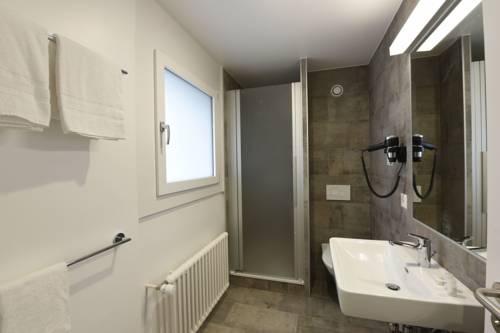Imagen de la habitación del Hostel Nyon. Foto 14