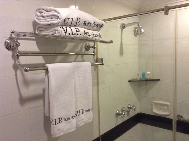 Imagen de la habitación del Hostel OYO 1111 VIP Suite. Foto 7