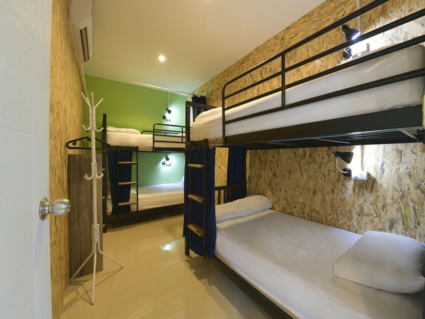 Imagen de la habitación del Hostel OYO 526 Baan Wararin. Foto 5