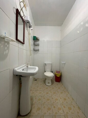 Imagen de la habitación del Hostel OYO 796 Southpoint And Restobar. Foto 18