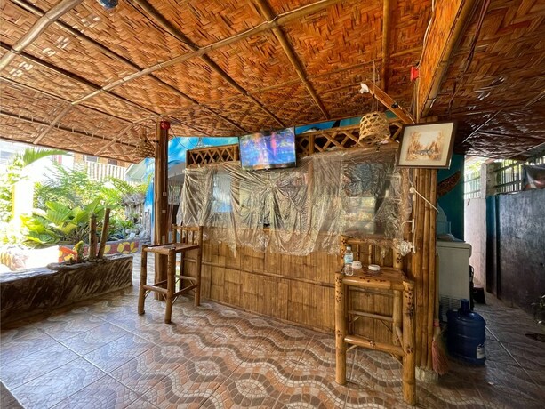 Imagen de los interiores del Hostel OYO 796 Southpoint And Restobar. Foto 19