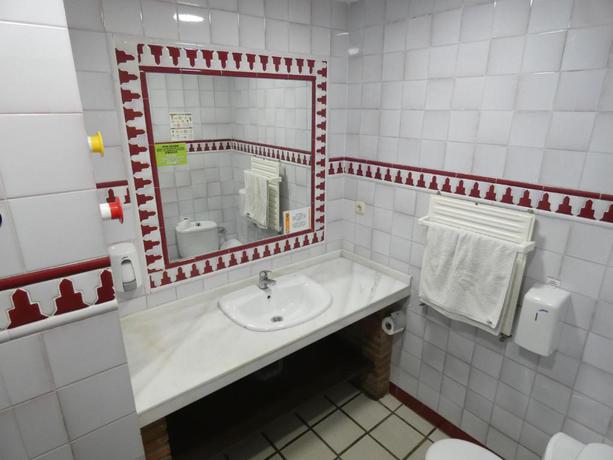 Imagen general del Hostel Oasis Backpackers Granada. Foto 2