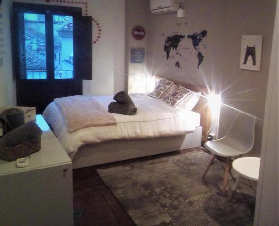 Imagen general del Hostel Oasis Backpackers Granada. Foto 11