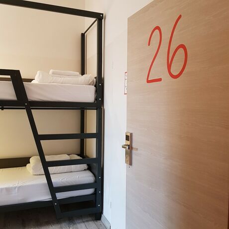 Imagen de los interiores del Hostel Oki Doki Old Town. Foto 32