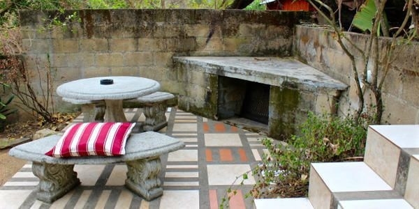 Imagen de los exteriores del Hostel Old Vic Traveller's Inn -. Foto 16