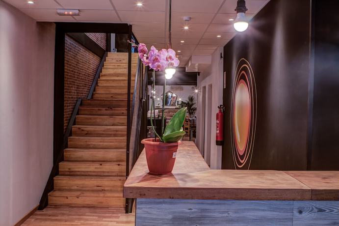 Imagen de los interiores del Hostel Olé Backpackers. Foto 11