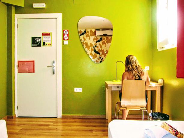 Imagen general del Hostel Onefam Les Corts. Foto 5