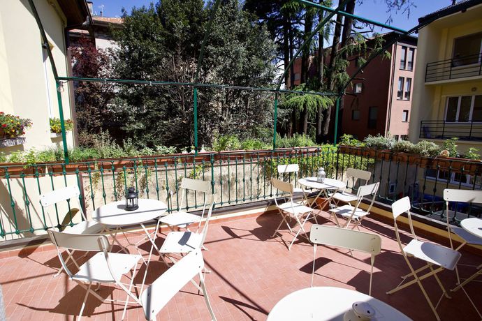 Imagen de los exteriores del Hostel Ostello Bello Lake Como. Foto 10